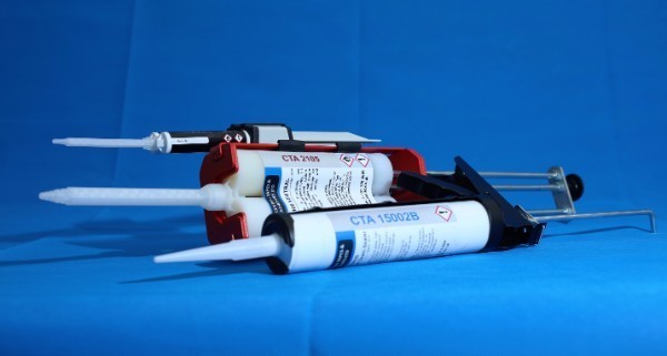 Manual applicator guns for adhesives