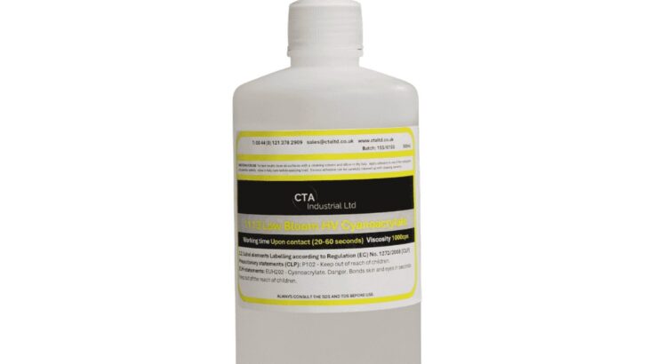 Cyanoacrylate adhesive with low bloom and low odour